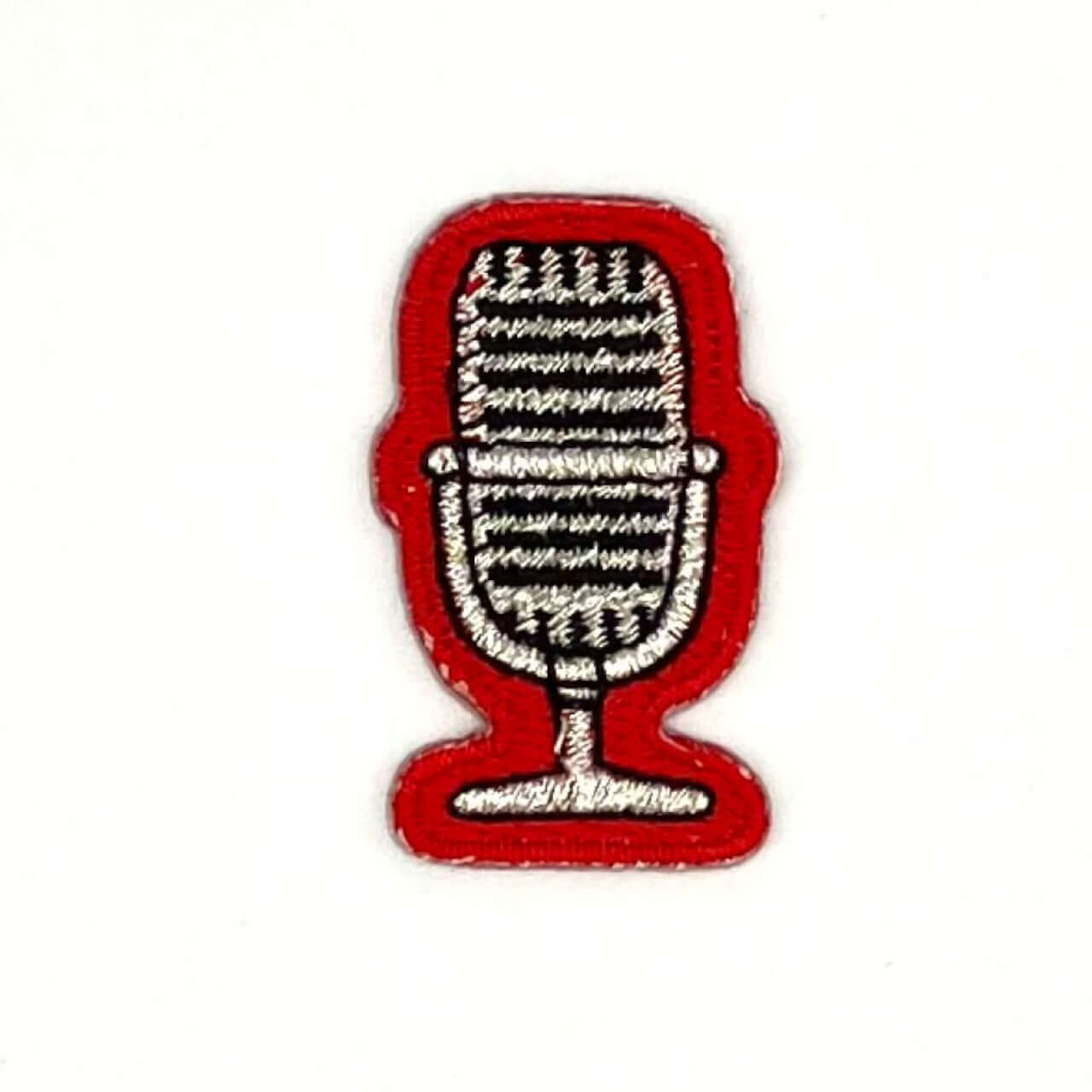 ヤングタウン刺繍ワッペン(マイク)※アイロンワッペン・ステッカー両用タイプ（レッド）